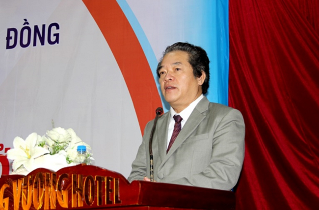 Đồng chí Võ Phiên- Phó Chủ tịch UBND tỉnh phát biểu tại lễ tổng kết và trao giải.