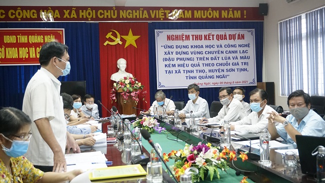 ThS. Nguyễn Văn Thành, Tỉnh ủy viên, Giám đốc Sở KH&CN, chủ trì buổi nghiệm thu.