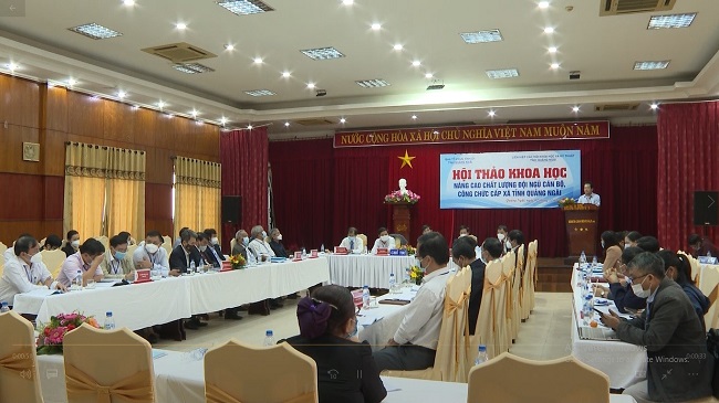 Phó Chủ tịch UBND tỉnh Võ Phiên-phát biểu tại Hội thảo.