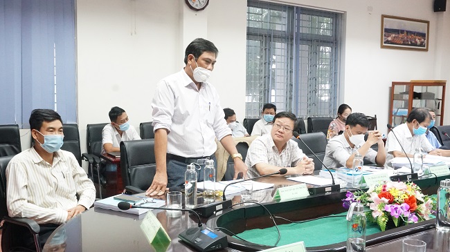 Ông Nguyễn Quang Trung, Phó Giám đốc Sở Nông nghiệp và PTNT phát biểu ý kiến tại buổi nghiệm thu.
