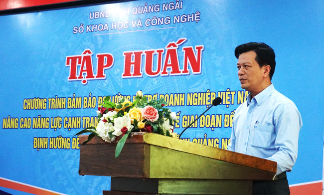 ThS. Trần Công Hoà, Phó Giám đốc Sở KH&CN phát biểu khai mạc lớp tập huấn.