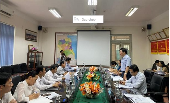  ThS.Nguyễn Văn Thành - Giám đốc Sở KH&CN - Chủ tịch Hội đồng, chủ trì cuộc họp.