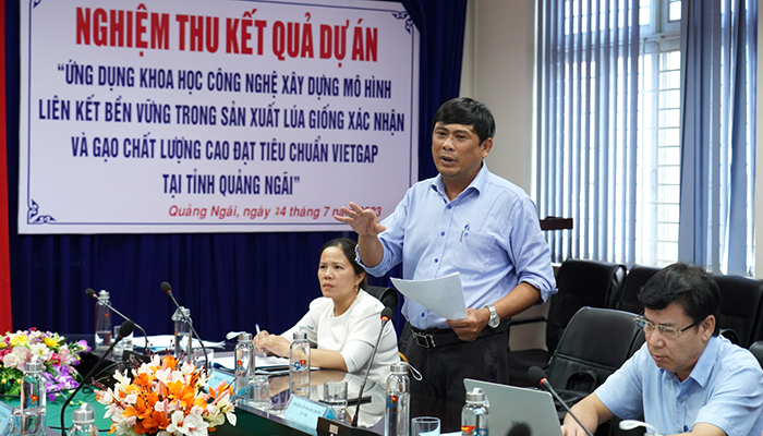 Ông Nguyển Quang Trung, Phó Giám đốc Sở NN&PTNN phát biểu, trao đổi.