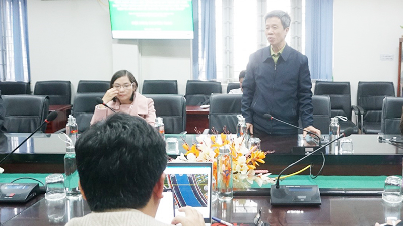 PGS.TS. Nguyễn Xuân Bả - Chủ nhiệm dự án báo cáo kết quả thực hiện tại Hội nghị