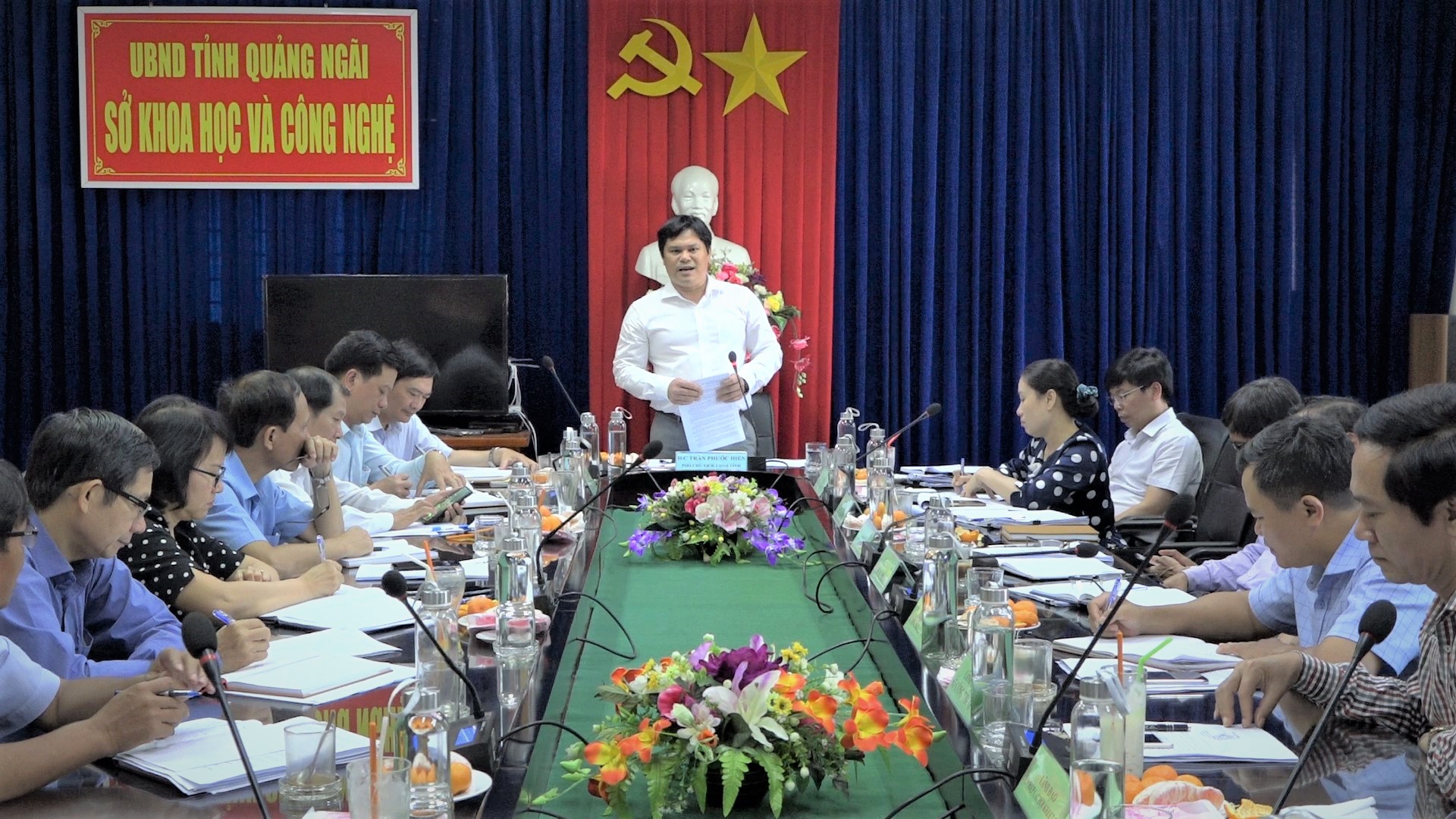 Phó Chủ tịch UBND tỉnh Trần Phước Hiền về làm việc với Sở Khoa học và Công nghệ về triển khai nhiệm vụ trọng tâm trong năm 2021.