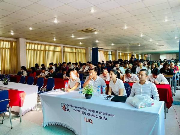 Tập huấn nâng cao nhận thức về khởi nghiệp cho sinh viên Trường Đại học Công nghiệp Thành phố Hồ Chí Minh tại Quảng Ngãi năm 2021.