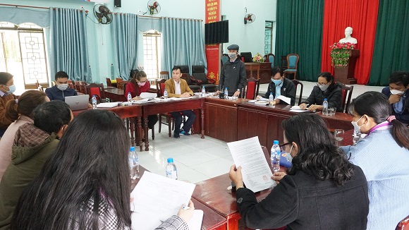 Sở Khoa học và Công nghệ dự họp thảo luận về một số công việc thực hiện năm 2022 thuộc nhiệm vụ “Ứng dụng khoa học và công nghệ xây dựng mô hình chăn nuôi bền vững cho đoàn viên thanh niên và nông dân xã Trà Phú, huyện Trà Bồng”.