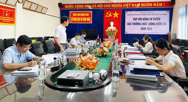 Họp hội đồng sơ tuyển Giải thưởng Chất lượng Quốc gia năm 2022 tỉnh Quảng Ngãi