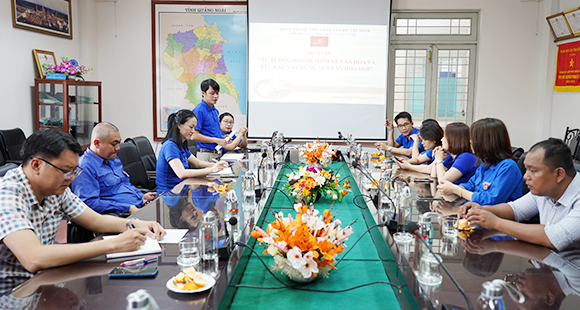Chi đoàn Sở Khoa học và Công nghệ tổ chức sinh hoạt chuyên đề “Tư tưởng Hồ Chí Minh về văn hóa và yêu cầu xây dựng nền văn hóa mới”