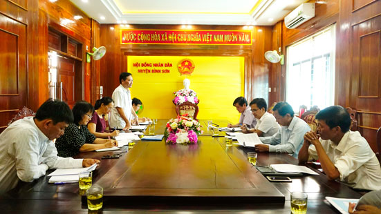 Sở Khoa học và Công nghệ làm việc với UBND huyện Bình Sơn.