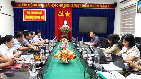 Sở Khoa học và Công nghệ tỉnh Quảng Ngãi tổ chức họp thương thảo hợp đồng nhiệm vụ khoa học và công nghệ cấp tỉnh