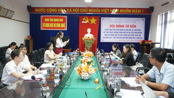 Hội đồng tư vấn tuyển chọn thực hiện nhiệm vụ khoa học và công nghệ cấp tỉnh thuộc Chương trình quốc gia hỗ trợ doanh nghiệp nâng cao năng suất, chất lượng sản phẩm, hàng hóa giai đoạn 2021 – 2025