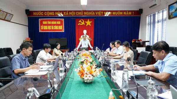 Họp Hội đồng tư vấn tuyển chọn tổ chức, cá nhân chủ trì nhiệm vụ KH&CN cấp cơ sở thuộc lĩnh vực Trồng trọt, thực hiện năm 2025.