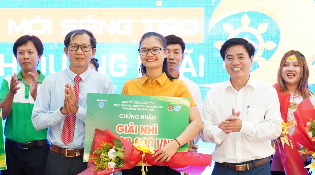 Dự án VINARONG BIEN của chị Lê Thị Thanh Thanh đoạt giải Nhì tại Cuộc thi Khởi nghiệp đổi mới sáng tạo tỉnh Quảng Ngãi lần thứ 5 năm 2024.