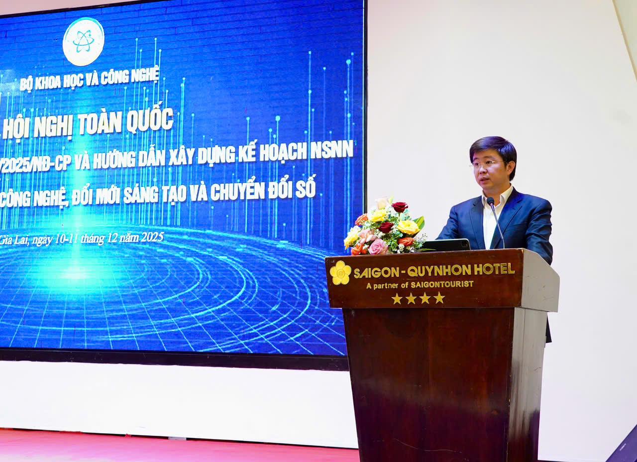 Thứ trưởng Bùi Hoàng Phương phát biểu tại Hội nghị. Thứ trưởng Bùi Hoàng Phương phát biểu tại Hội nghị.