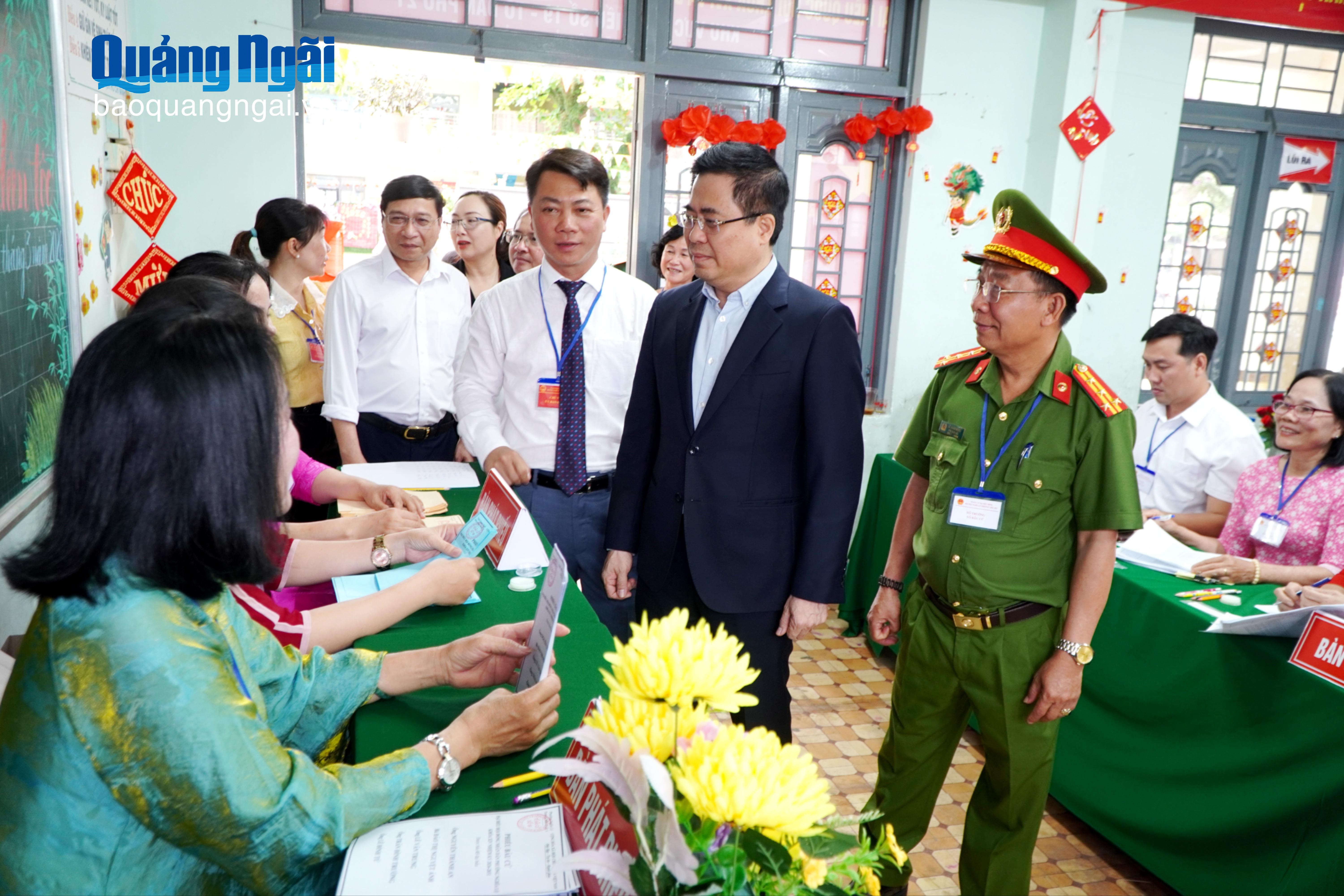 Báo và Phát thanh, Truyền hình Quảng Ngãi
