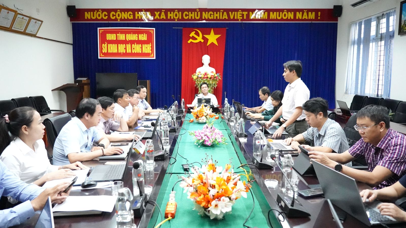 https://skh.quangngai.gov.vn/upload/2006758/fck/adminsokhcn/GD%20TTCDS(1).JPG